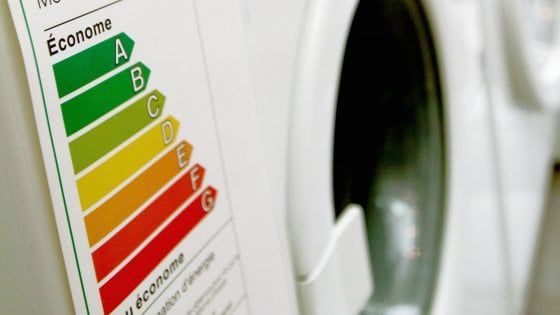 Nuove etichette energetiche Ue: al via dal 1° marzo 2021