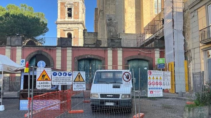 Cantiere in piazza del Gesù, lavori per 450 mila euro nella Sala Campanella