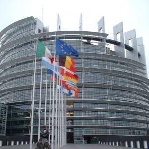 Diritto all'aborto, il Parlamento Ue approva la mozione Tabarella