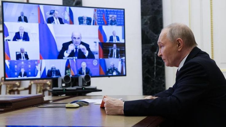 La minaccia di Putin: “Se Kiev rifiuta il piano di pace vinceremo con le armi”