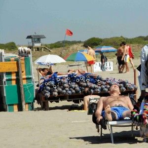 Estate sicura a Ostia, medici in spiaggia e presidi di primo soccorso