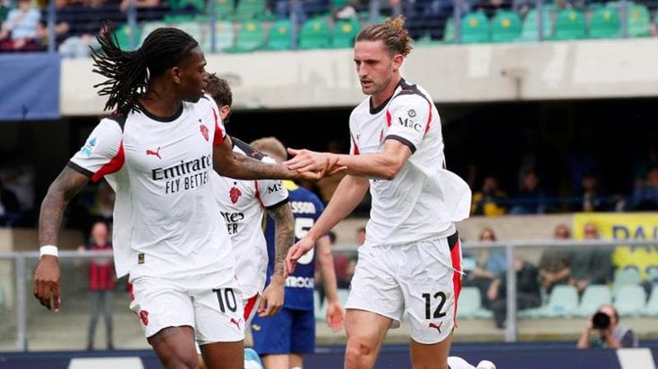 A Verona decide Rabiot, il Milan torna al secondo posto. Allegri: “Proseguiremo insieme”