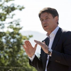 Conte: "Io non governo contro Salvini. Io lavoro per costruire"