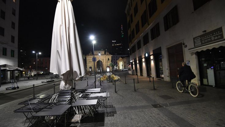 Coprifuoco, tutto rimandato al 21 maggio