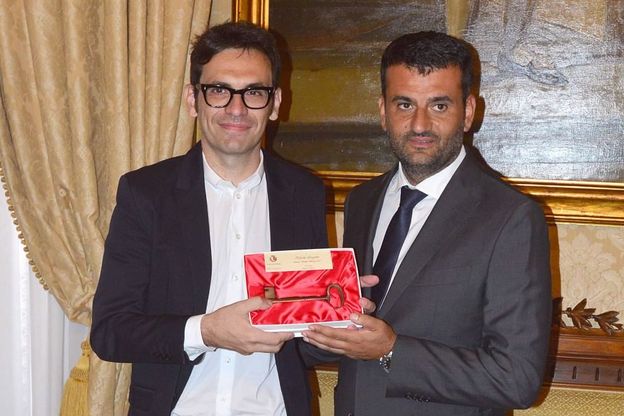 Lagioia, al premio Strega le chiavi della città di Bari