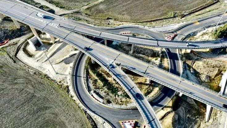 Dalle strade alle ferrovie, mappa delle opere lumaca: è corsa per salvare i fondi