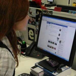 Empoli, uno sportello per gli schiavi dei socialnetwork