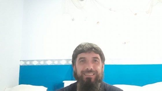 Nicola 'Issa' Ferrara, l'anonimo radicalizzatore islamico: chi è il seguace di Daesh arrestato a Milano