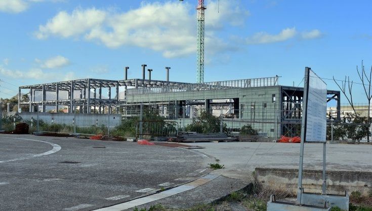 L'ospedale pediatrico di Palermo? Dopo 12 anni c'è soltanto lo scheletro