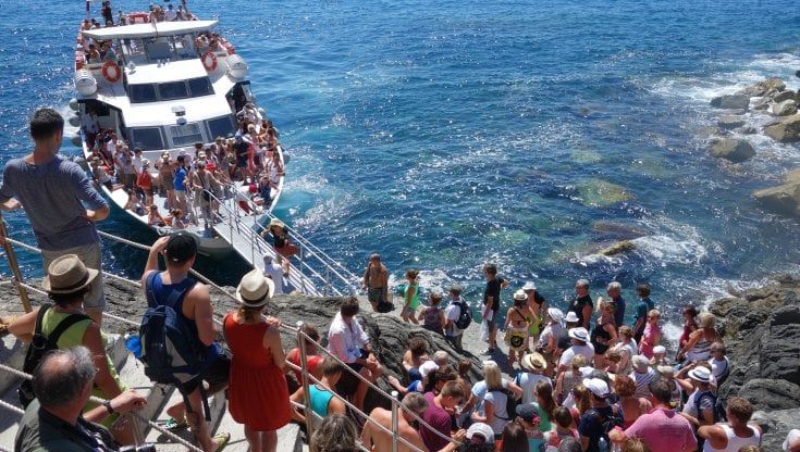 Cinque Terre: se il turismo sale, sale e sale ancora