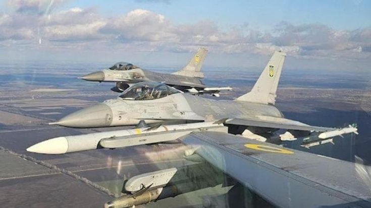 Le nuove “Tigri Volanti”: piloti americani ai comandi degli F16 ucraini