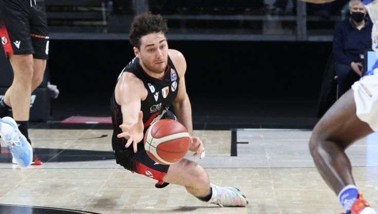 Virtus avanti coi cerotti, mercato fermo. Oggi a Cremona 