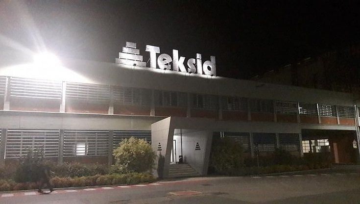 Incidente sul lavoro alla Teksid, operaio sessantenne cade da sette metri: ricoverato al Cto