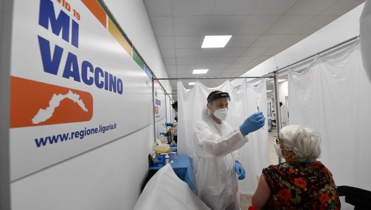 Vaccino e naturopatia: grande alleanza per ripartire