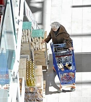 Consumi: serviranno 33 anni per tornare ai livelli pre-crisi