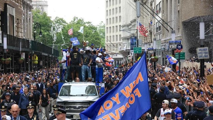 New York, festa per i Knicks: più di un milione in strada