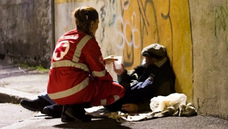 Emergenza Covid, il Comune di Parma cerca una struttura per venti senza dimora