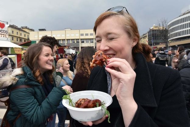 Cibo di strada, è festa in Piazzale Valdo Fusi