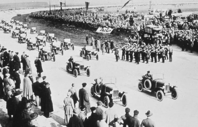 Opel, 100 anni fa il primo circuito privato