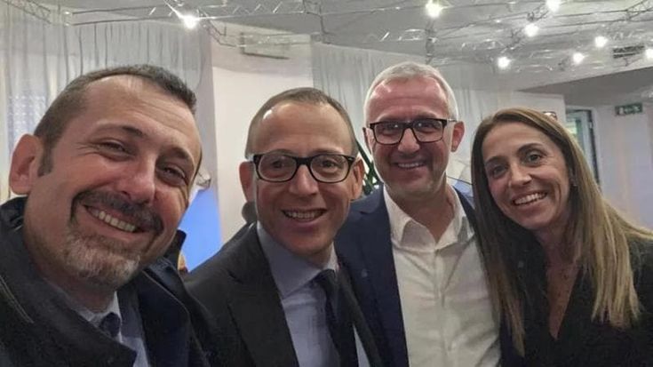 Caso Delmastro, bufera in Comune a Biella: si dimette anche l’assessore Franceschini di FdI