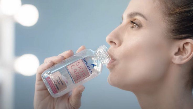 Benefici sulla pelle poco chiari, spot Skin Care con Elisabetta Canalis da rifare 