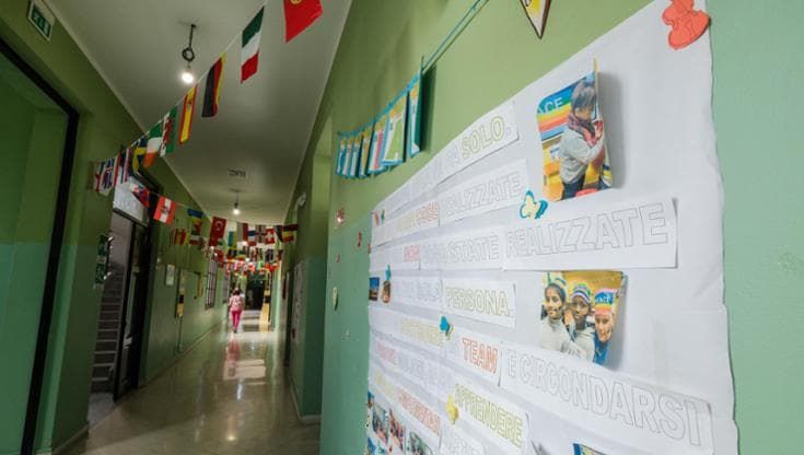 Giro del mondo tra i banchi, alla scuola Calcutta di Palermo “l’integrazione è già realtà”