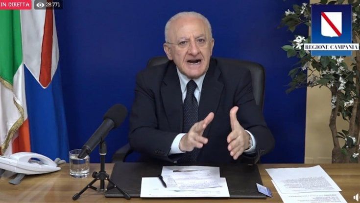  Covid, De Luca: "Abbiamo due sfide: pandemia e Recovery fund"