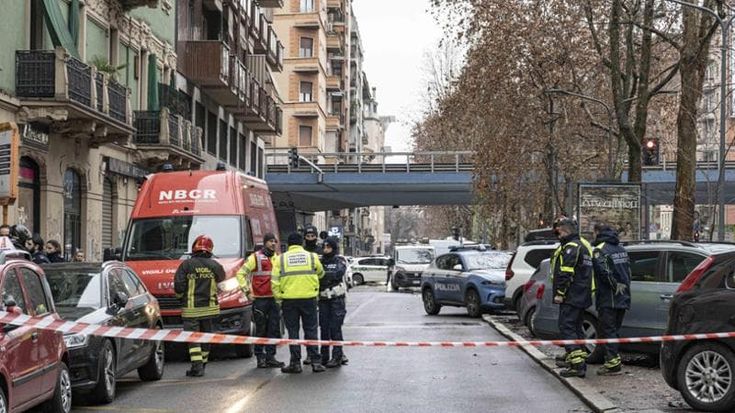 Fuga di monossido dalla caldaia, intossicati 12 bambini e 4 adulti in un asilo nido a Milano