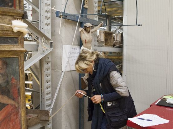 Le bellezze d'Italia salvate dal sisma: nel bunker delle opere d'arte recuperate 