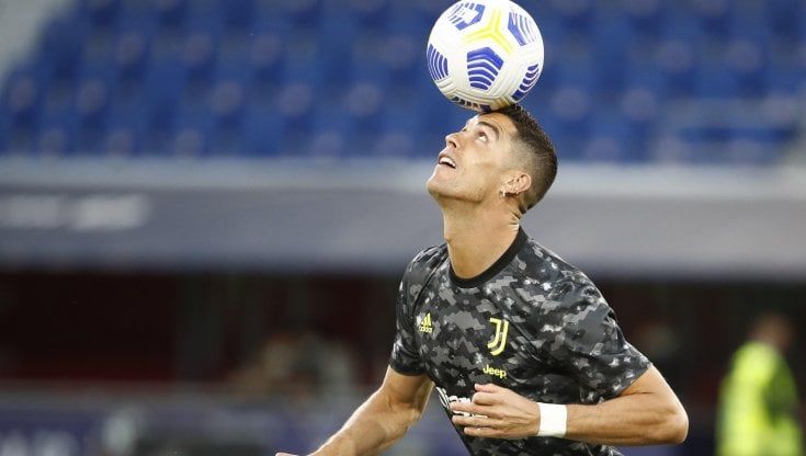 Ronaldo, ingaggio pesante ma tanti estimatori. Dallo United allo Sporting Lisbona, per CR7 c'è la fila
