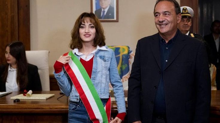 L’attivista curda Maysoon Majidi è cittadina di Riace. “Lasciate che l’Europa ci dia la dignità che i nostri Paesi ci negano”