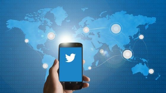 In due mesi 60mila 'falsi' tweet sui leader politici. Ma (per fortuna) l'Italia è ancora indietro