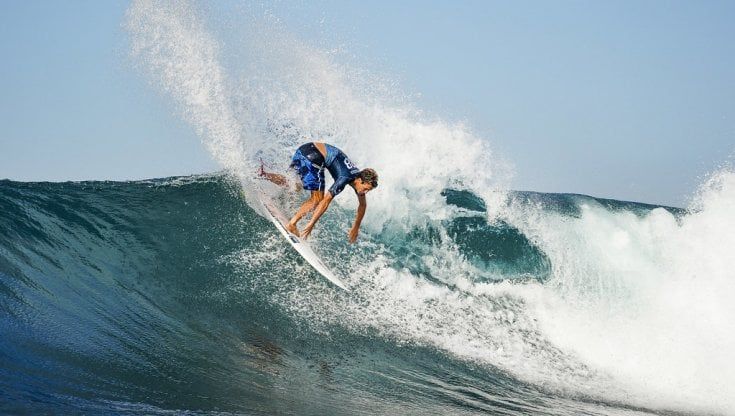 Surf, Jesse Mendes e Fioravanti cercano un posto per Parigi 2024. Anzi, Tahiti