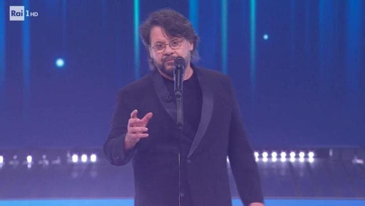Sanremo, il "Lillo mambo": versi, facce e stacchi surreali tutti da ridere