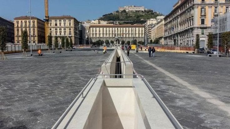 Il Tour della schiacciata arriva a Napoli: piazza Municipio diventa il villaggio del volley