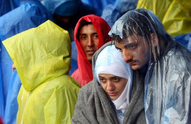 Migranti verso Croazia e Slovenia. Lubiana mobilita l'esercito