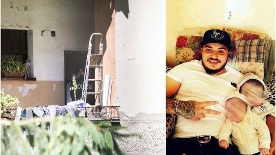 Il piccolo Mehmed torturato e ucciso a due anni da suo padre: il 27 aprile inizia il processo per il 25enne 