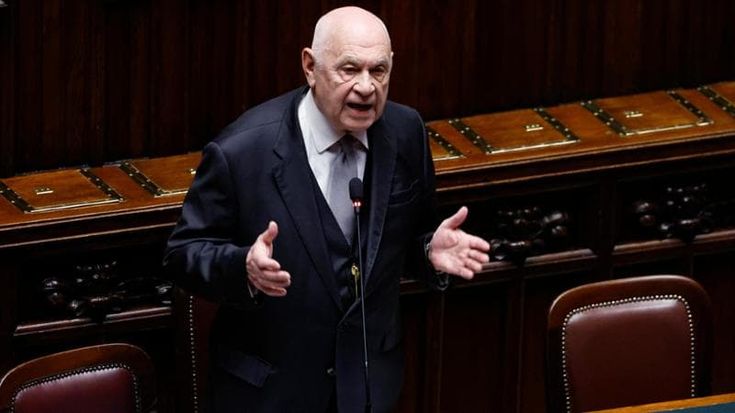 Nordio in aula: “Da opposizioni petulante litania sulla riforma”. E frena sui reati dei minori