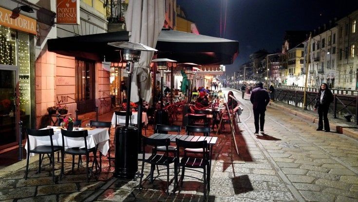 La solitudine delle città senza più movida. "E' un lockdown di fatto"