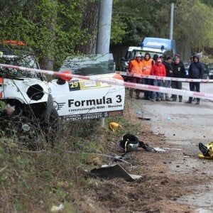 Targa Florio, operata al braccio la "navigatrice" ferita: la prognosi resta riservata