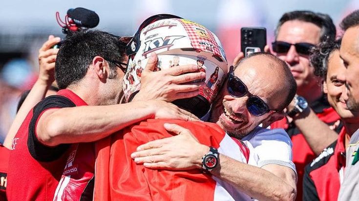 Domenicali: “Ducati nata per lo show”