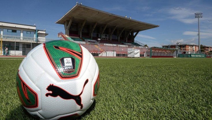 Terremoto nel calcio a Viareggio: sei partite sotto inchiesta per presunte combine, undici persone rinviate a giudizio
