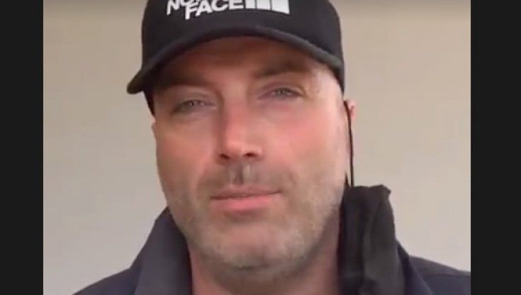 Fugge dalla polizia in go-kart, Mirco diventa la star di Instagram. E gli utenti lo aiutano a pagare la multa
