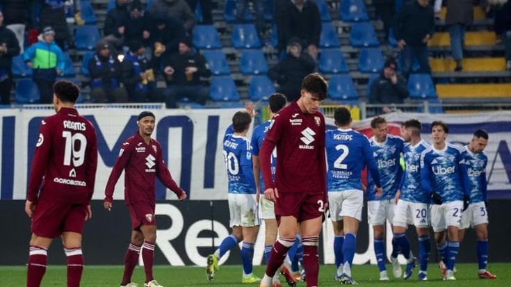 La mattanza di un Toro senz’anima, a Como la figuraccia va oltre i 6 gol