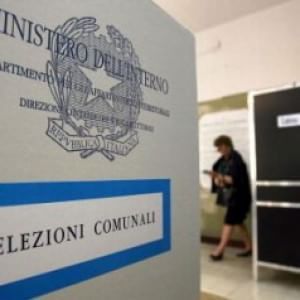 Elezioni comunali in Trentino Alto Adige e Val D'Aosta: affluenza bassa