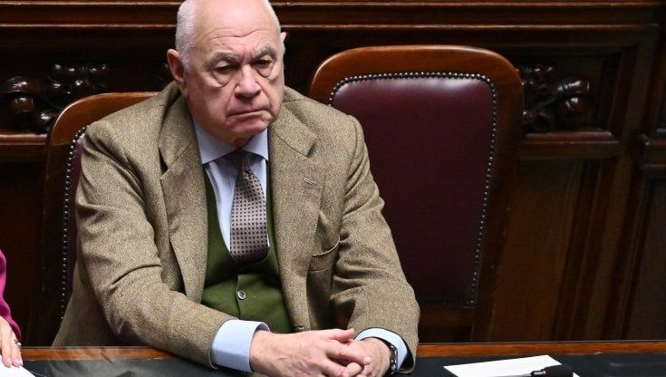 Nordio isolato sull'abuso d'ufficio cerca la sponda di Forza Italia. Oggi il vertice di maggioranza