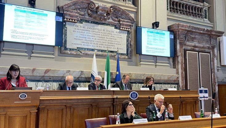 Tumori, con la prevenzione possibile risparmio di 20 miliardi di euro l'anno