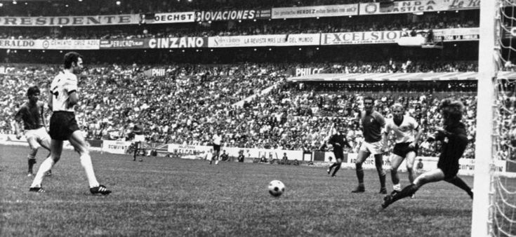 "I Mondiali del '70, mio padre e quel pallone calciato di piatto in salotto guardando Rivera" 