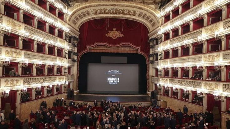 Il docufilm Acen su Napoli: “Una storia lunga 2500 anni raccontata oltre il folklore”