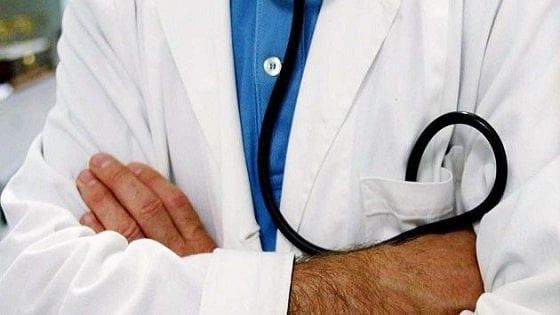 Doctor House: un pessimo Ferragosto. Agnese, Claudio e le bolle